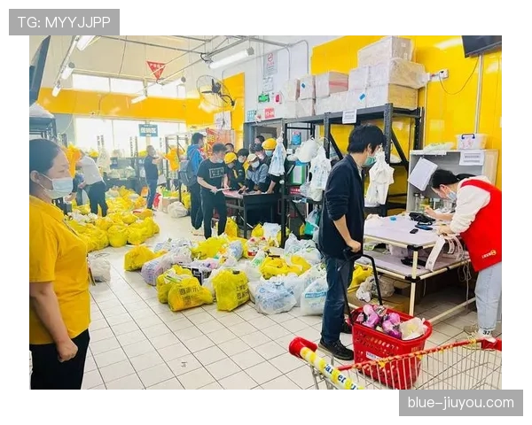 刷到潘展乐家里冰箱的东西，我把自己的购物车都关了